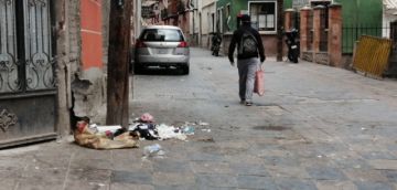 Así están las calles cerca a mediodía.