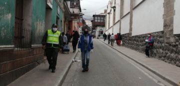 Así están las calles cerca a mediodía.