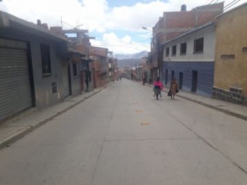Así están las calles cerca a mediodía.