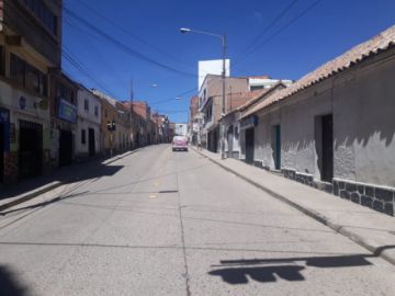 Las personas regresan a casa esta jornada de miércoles.