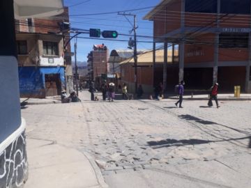 Las personas regresan a casa esta jornada de miércoles.