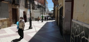 Las personas regresan a casa esta jornada de miércoles.