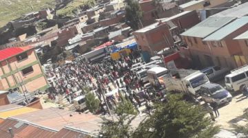 Violan masivamente  la cuarentena en Colquechaca