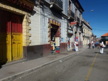 Buscan que la ciudadanía esté desinfectada.