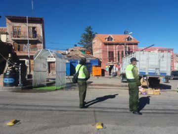 Se implementan medidas de bioseguridad como el uso de barbijos en esa zona.