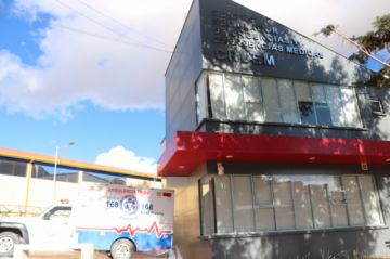 Algunas personas infectadas reciben atención médica en el Cruem.