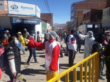 El mercado Uyuni es uno de los más concurridos por la ciudadanía.