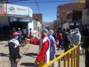 El mercado Uyuni es uno de los más concurridos por la ciudadanía.
