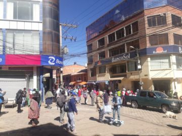 El mercado Uyuni es uno de los más concurridos por la ciudadanía.