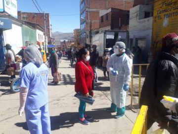 El mercado Uyuni es uno de los más concurridos por la ciudadanía.