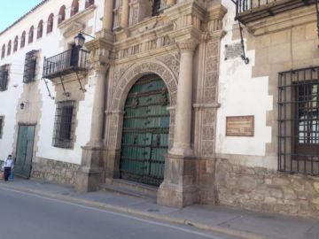 Así están las calles en la ciudad de Potosí este lunes.