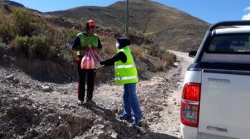 Llevaron alimentos a las familias. FOTO: ABC