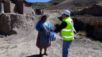 Llevaron alimentos a las familias. FOTO: ABC