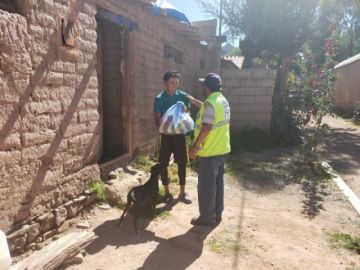 Llevaron alimentos a las familias. FOTO: ABC