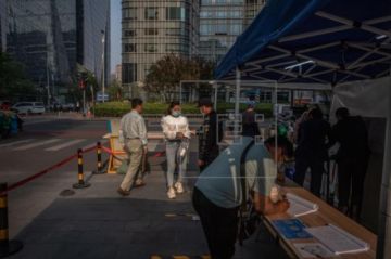 Ligero repunte de los nuevos casos "importados" y locales en China