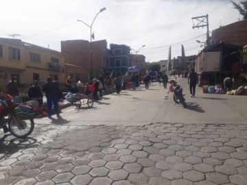 Los controles comienzan desde temprano en varias zonas donde hay mercados.