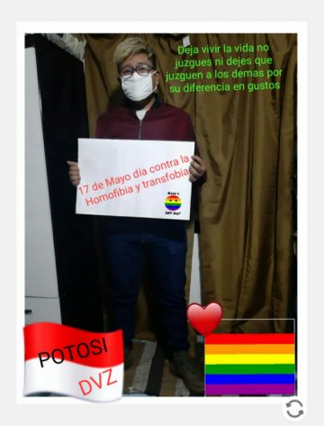 Se manifestaron con diferentes mensajes.