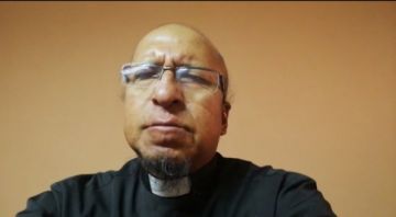 El padre Miguel Albino comparte su oración de domingo