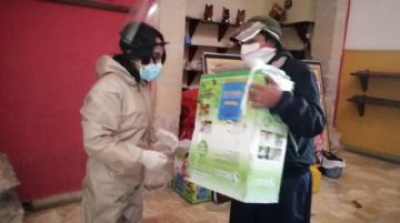 Entregó los equipos a los vecinos.