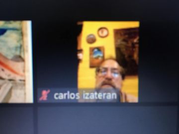 Más participantes.