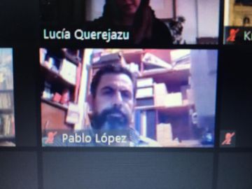 Más participantes.