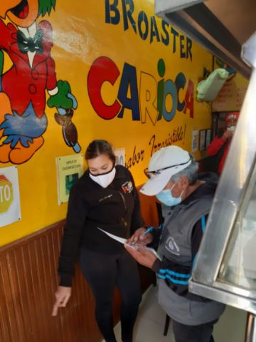 Inspección a establecimientos de comida. FOTO SALUD AMBIENTAL SEDES