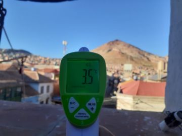 Esto marcaba el termómetro.