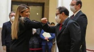 Vásquez fue destituido tras 22 días en el cargo; aún no hay sucesor