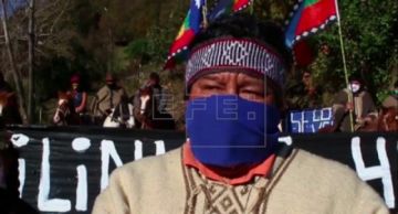 Indígenas chilenos combaten el COVID-19 a caballo y con prácticas ancestrales