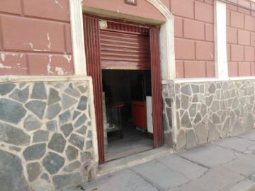 Abrieron como en un día normal.