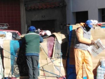 Abrieron como en un día normal.