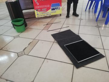 En la reunión mostraron el prototipo de puesto de mercado. FOTO: GAMP