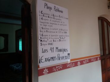 La directiva de Amdepo instaló el primer piquete.