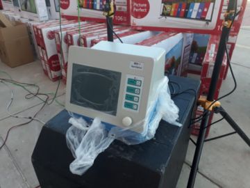 Entrega de equipamiento por parte del Ministerio de Salud.