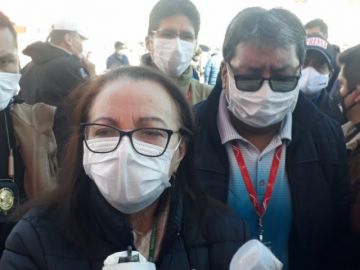 Entrega de equipamiento por parte del Ministerio de Salud.