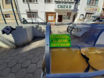 La familia entregó el aporte en el municipio. FOTOS FAMILIA  ARISPE PONCE