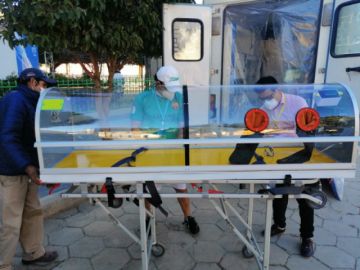 La familia entregó el aporte en el municipio. FOTOS FAMILIA  ARISPE PONCE