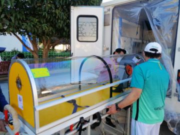 La familia entregó el aporte en el municipio. FOTOS FAMILIA  ARISPE PONCE
