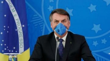 Bolsonaro da positivo por coronavirus y se trata con cloroquina