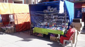 Así atiende la feria popular en Potosí