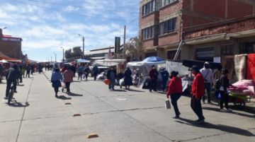 Así atiende la feria popular en Potosí