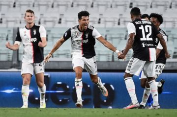 Cristiano Ronaldo, de Juventus, celebra su gol.