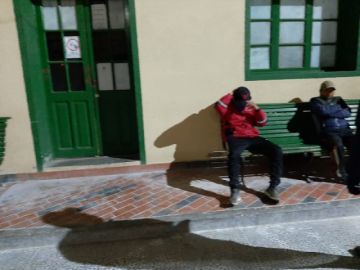 Las personas fueron conducidas hasta la Policía. FOTO RI3