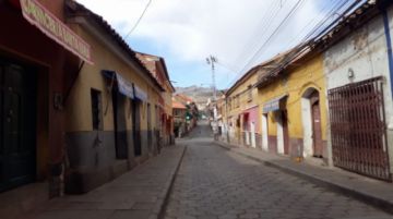 Las calles de Potosí, el primer día de encapsulamiento
