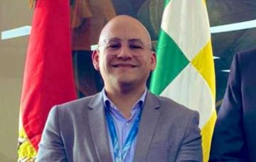 Fiscalía imputa formalmente a Elio Montes por el caso finiquitos en Entel