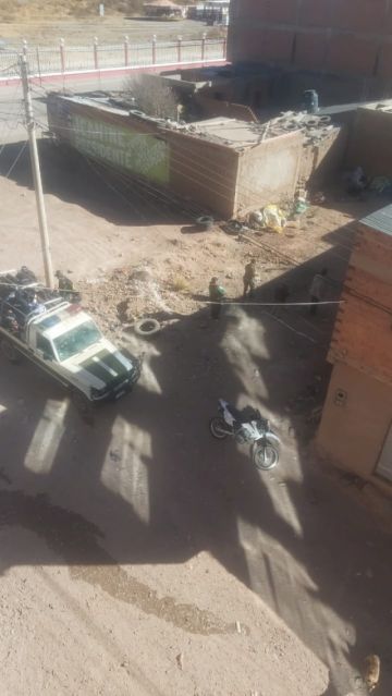 Llegaron con ayuda hasta el lugar en el que vive.