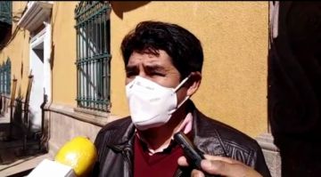 Gobernador lamenta que alcalde de Potosí no gestione bono