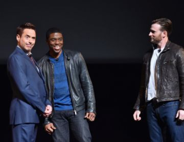 Robert Downey Jr, Chadwick Boseman y Chris Evans en la presentación de 
