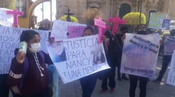 La protesta llegó hasta el centro de la ciudad de Potosí