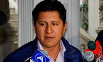 Revelan que diputado Huaraya del MAS contrató al exmilitar sentenciado por violación